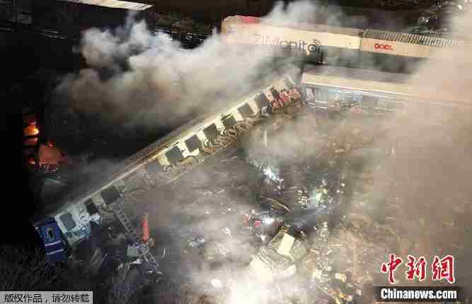 “噩梦10秒!”它有两列火车相撞,26人死亡,85人受伤
